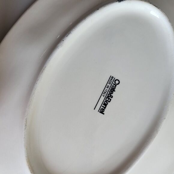 SET OF 4 RETIRED CRATE & BARREL LUCIA OLIVE APPETIZER SALAD PLATES OVAL ITALY - Picture 4 of 5